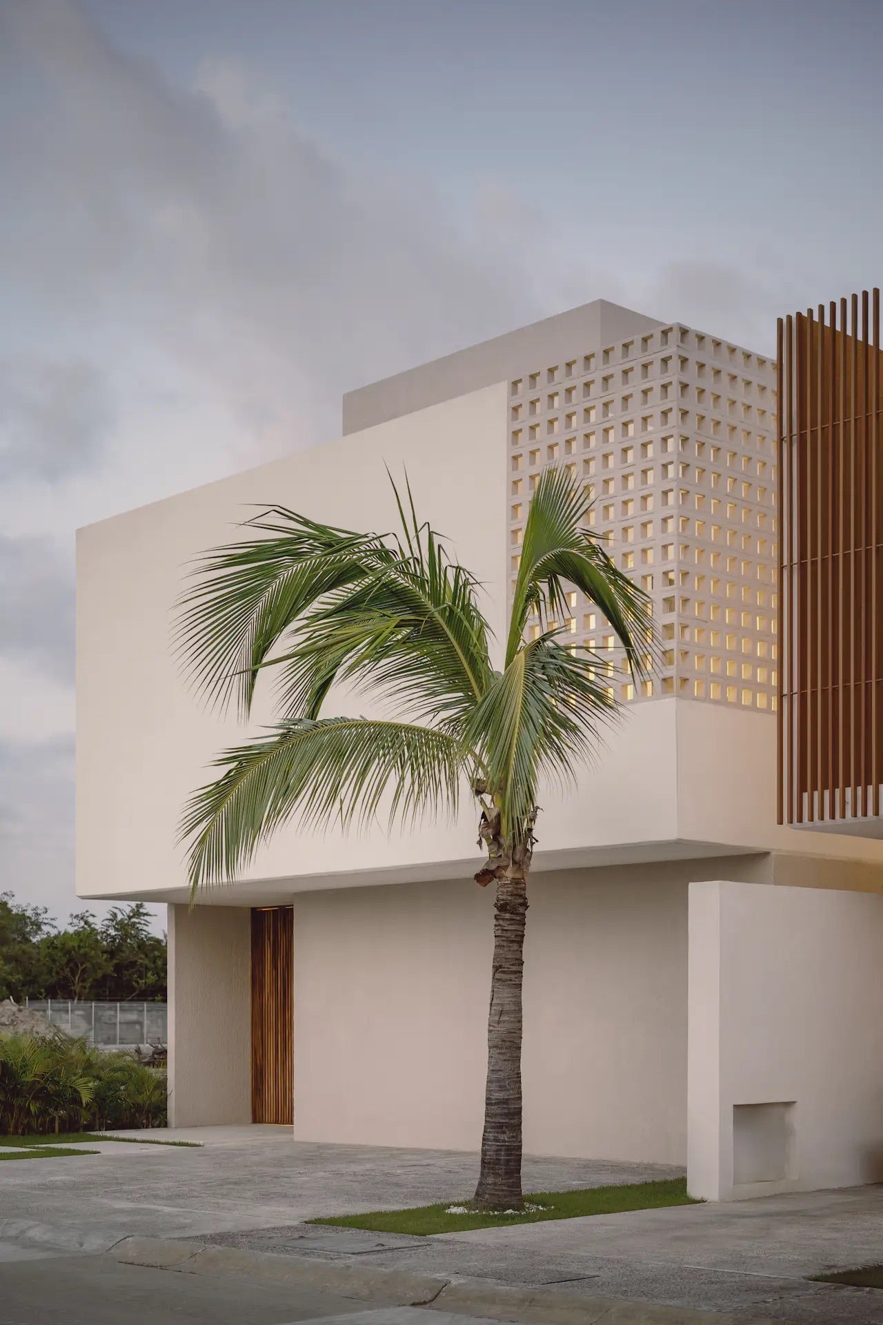 The Rise of Breezeway Partitions in Warm-Climate Homes